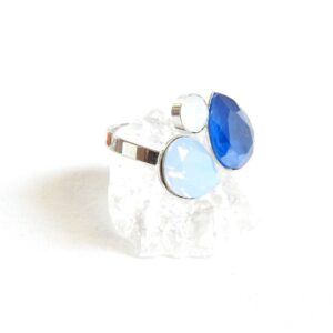 Velký modro-opálový kapkový prsten